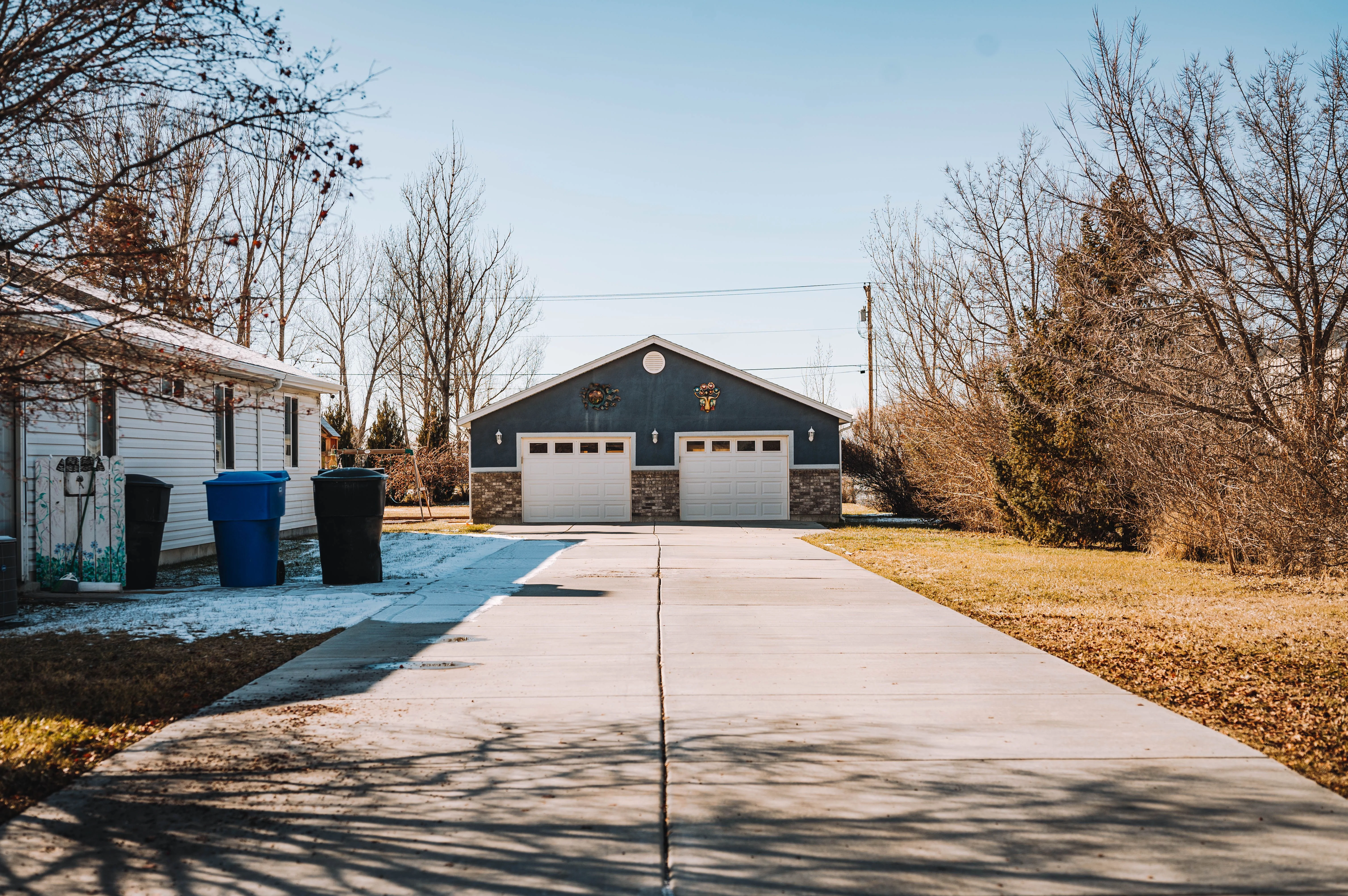Residential garage door in Buena Vista